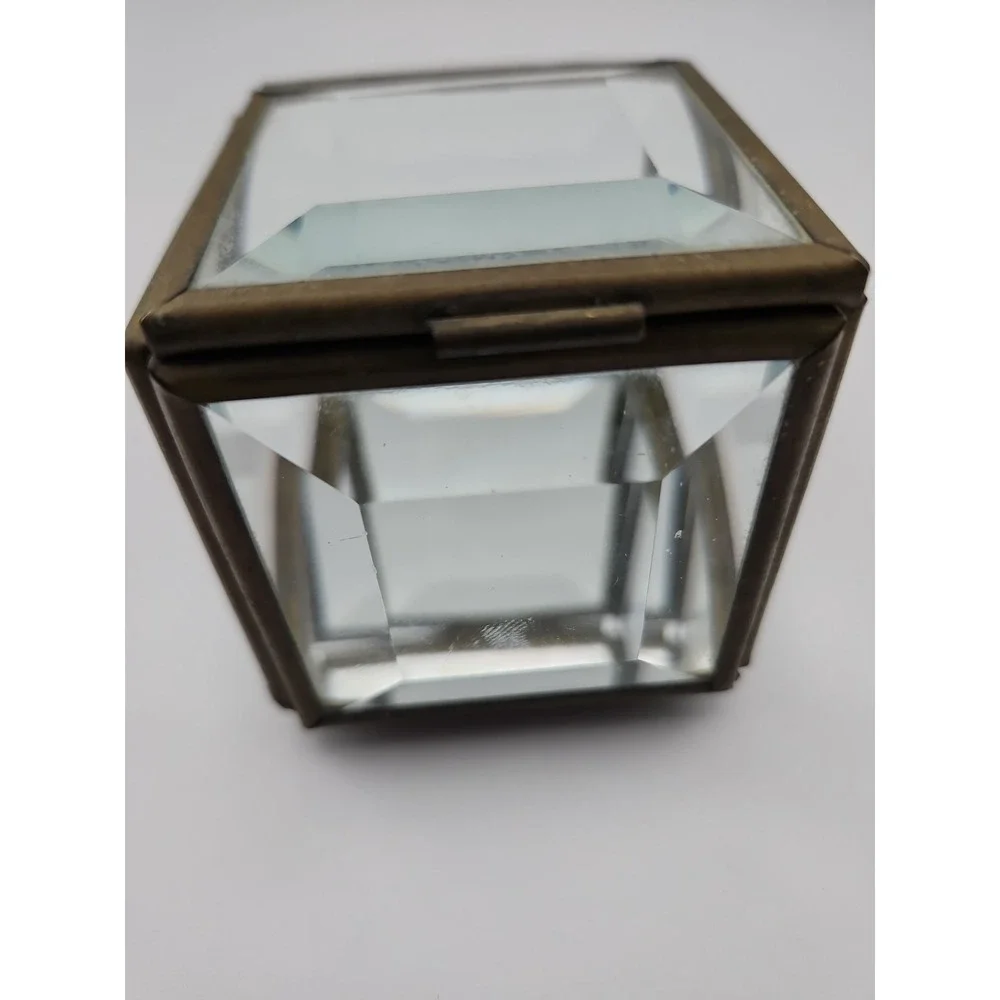 Small Vtg Thick Beveled Glass & Brass Jewelry/Trinket Box 2-5/8